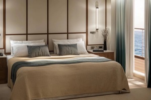 Sapphire Deluxe Suite